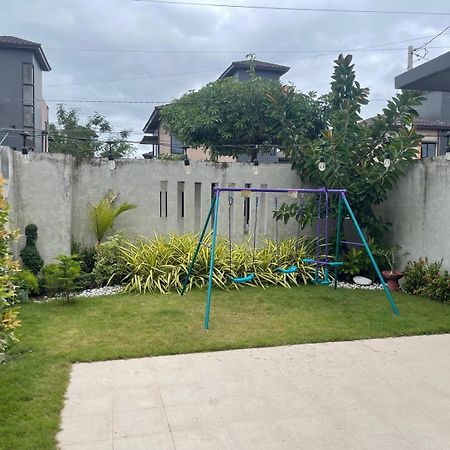 Seafront Residences Vacation Getaway San Juan  Exterior foto